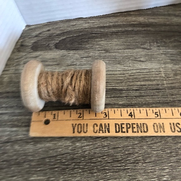 Rustic Wooden Spools with Twine - Picture 6 of 8